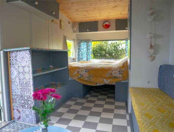 Retro Caravans At Valentia Island Escape Hotel Chapeltown Luaran gambar